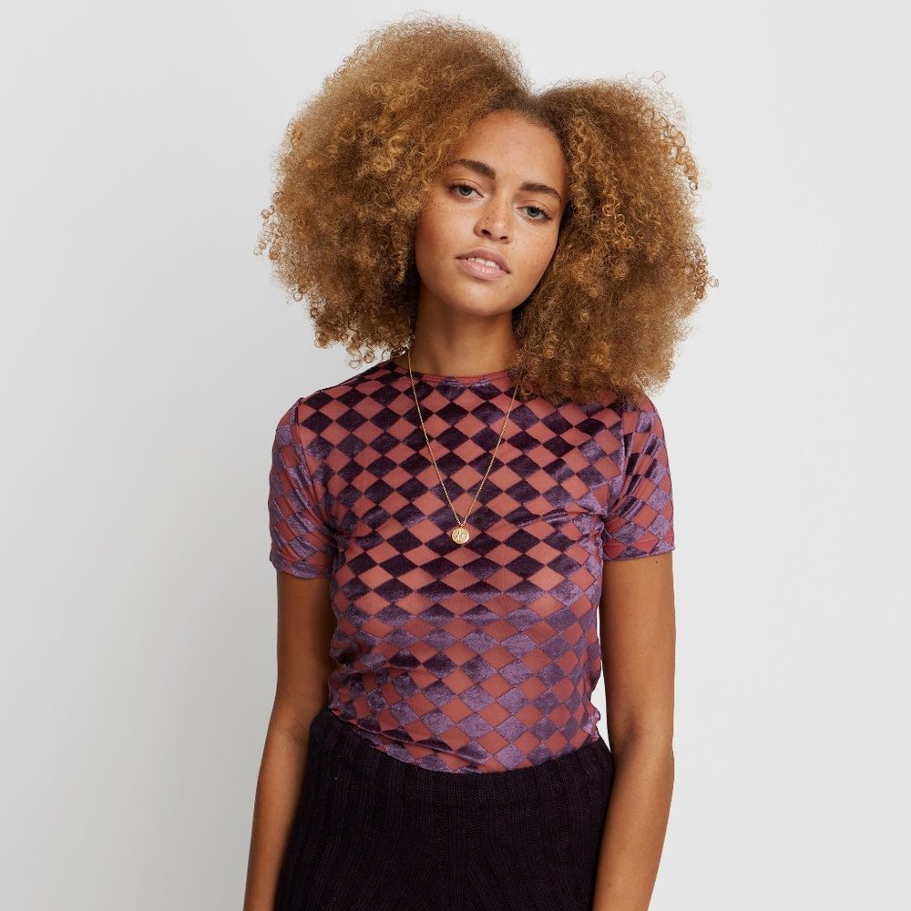 Baserange Omo Tee - Checked purple/rose